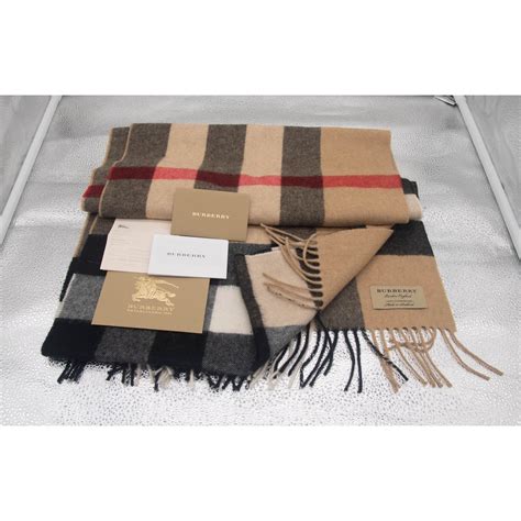 cachecol burberry original|burberry scarves.